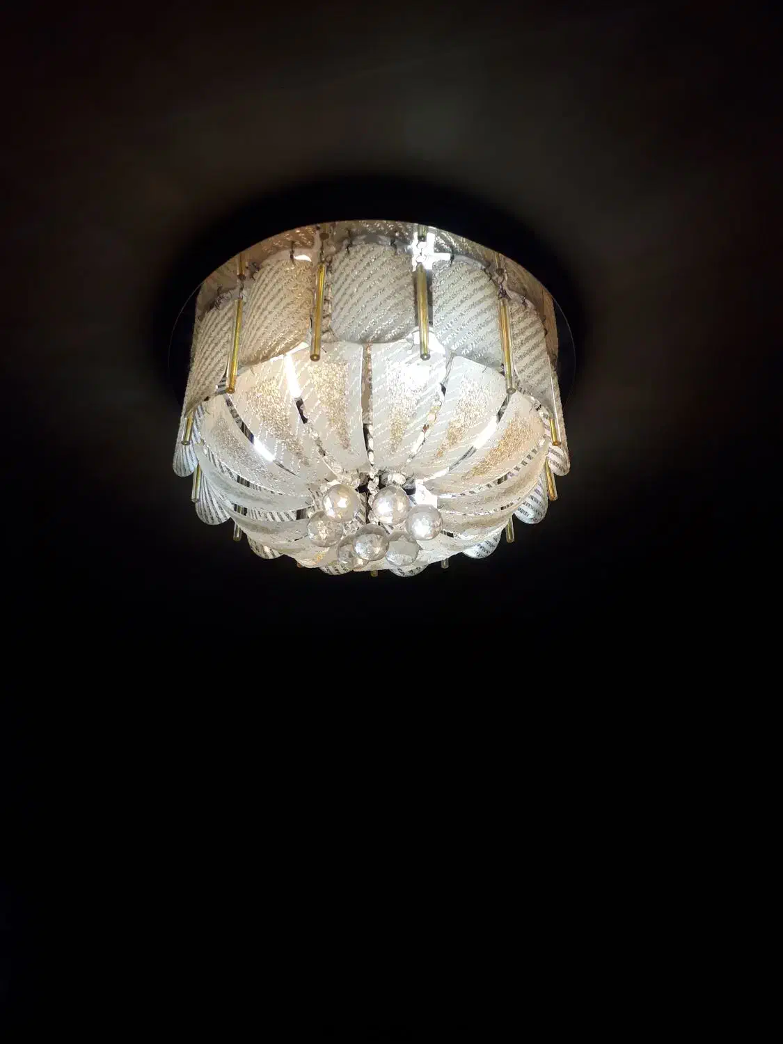 لوستر|لوستر و چراغ آویز|اراک, |دیوار