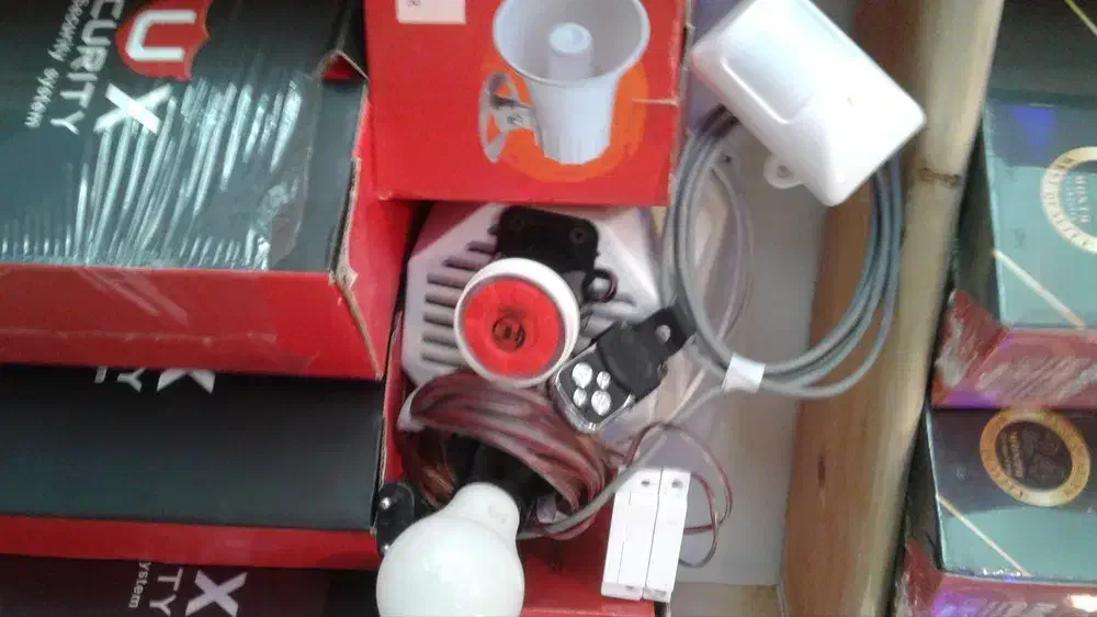 دزدگیر نصب و راهاندازی در محل کار یا خانه|دوربین مداربسته|صومعهسرا, |دیوار