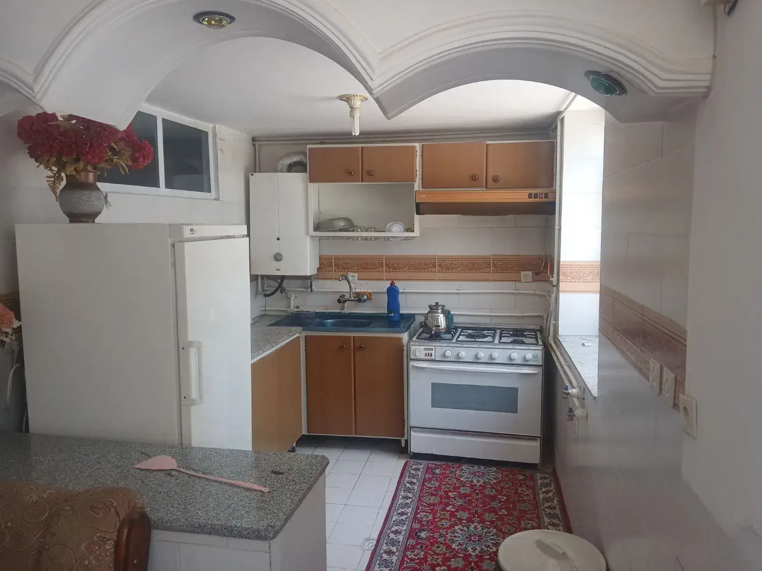 اجاره روزانه سویت مبله همراه با پارکینگ|اجارهٔ کوتاهمدت آپارتمان و سوئیت|اقلید, |دیوار