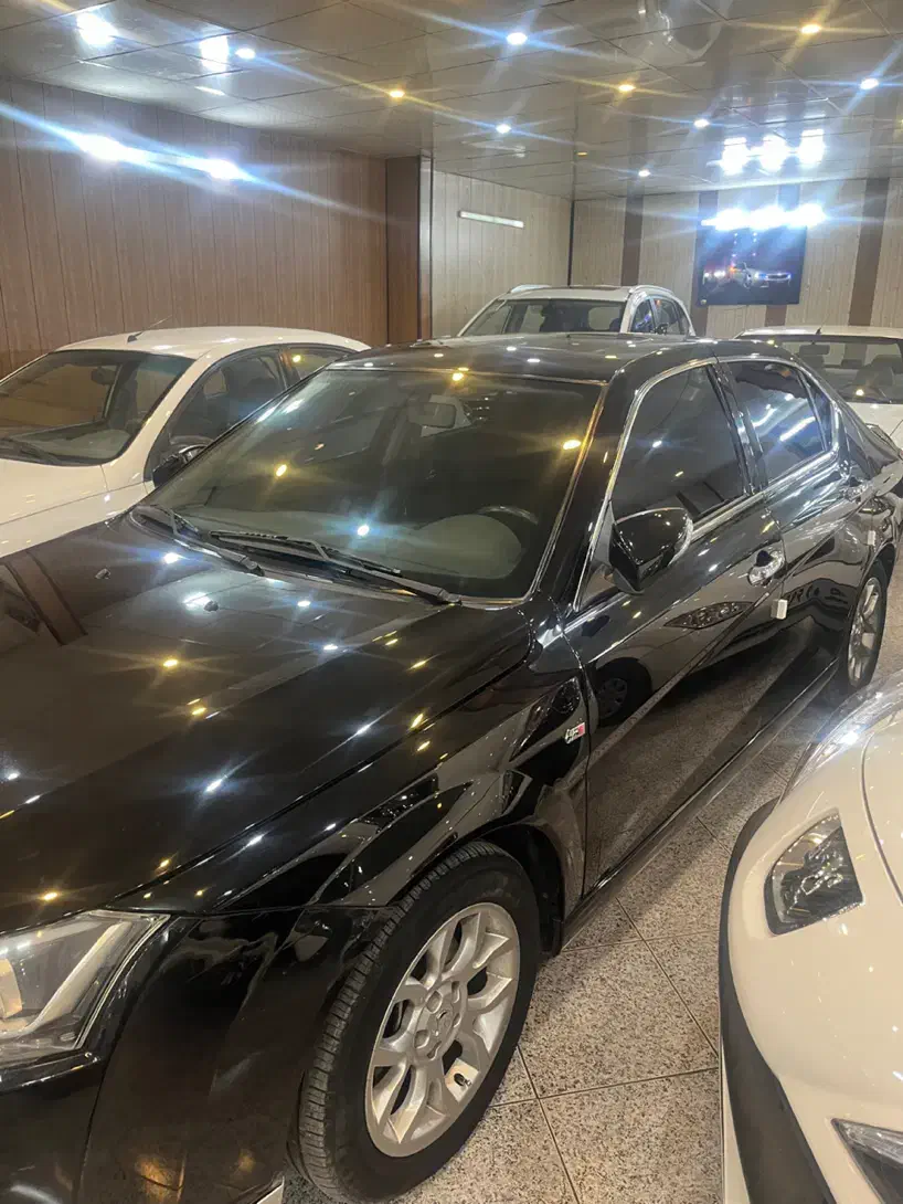 دنا پلاس اتومات توربو|خودرو سواری و وانت|اصفهان, برازنده|دیوار