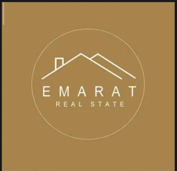 واحد ۱۰۰ متری / دو خواب / سه ساله