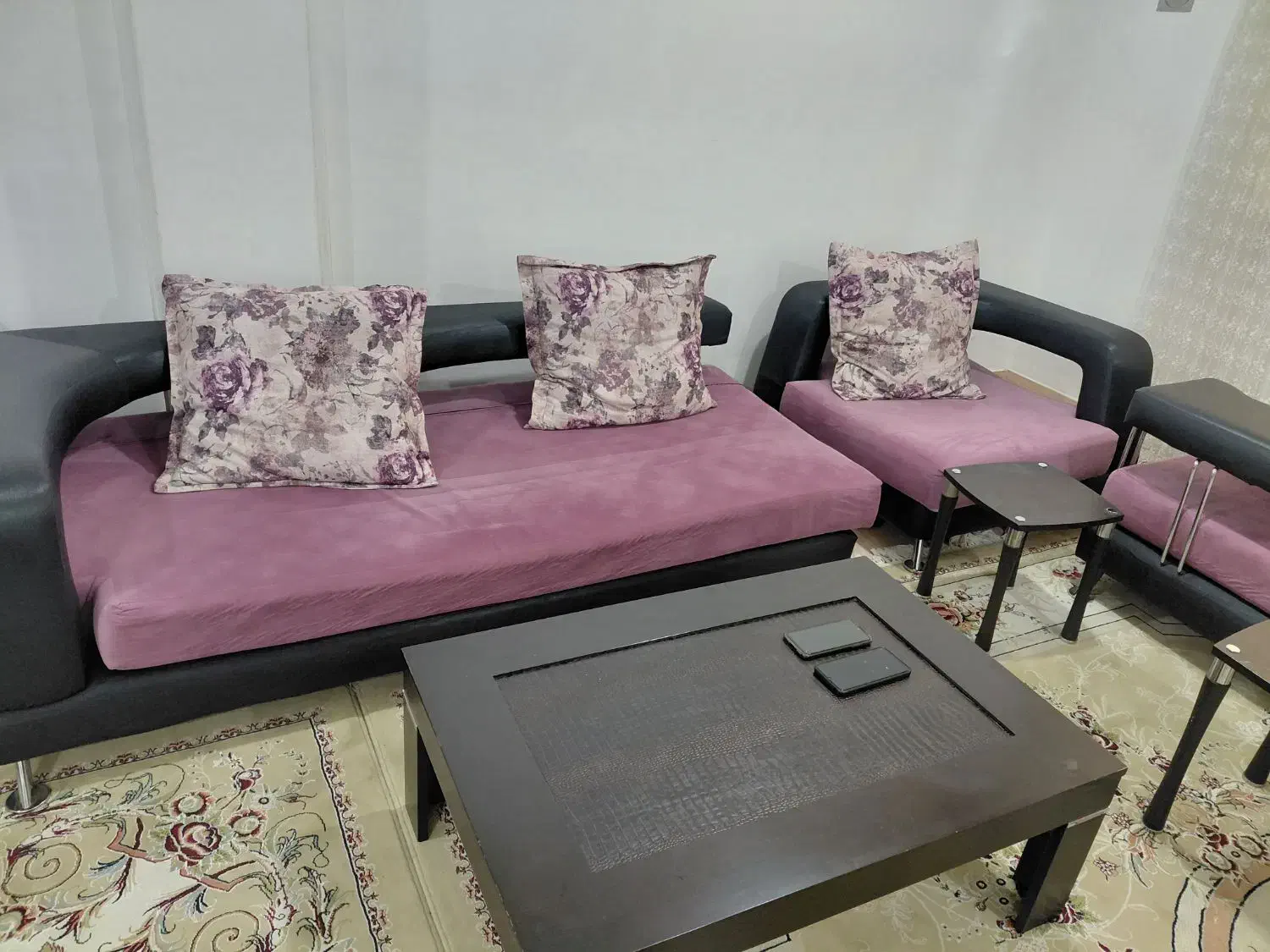 مبل ترک ۷نفره تمیز|مبلمان خانگی و میز عسلی|مینودشت, |دیوار