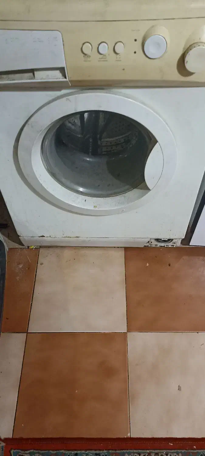ماشین لباسشویی موتور سالم سیم کشی ایراد داره|ماشین لباسشویی و خشک‌کن لباس|خرم‌آباد, |دیوار