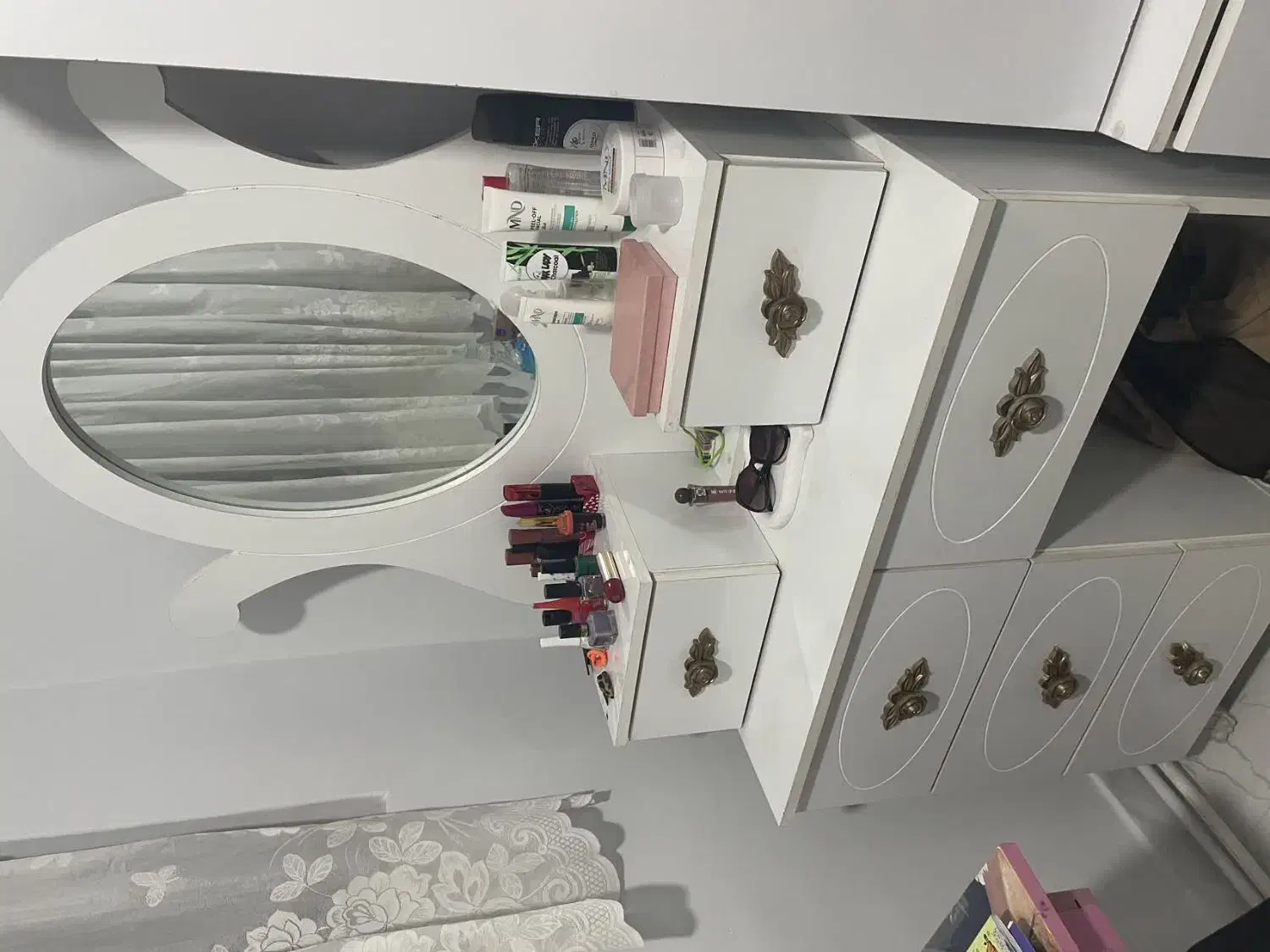 کمد و میز آرایش سفید|جاکفشی، کمد، دراور|سبزوار, رضوان|دیوار