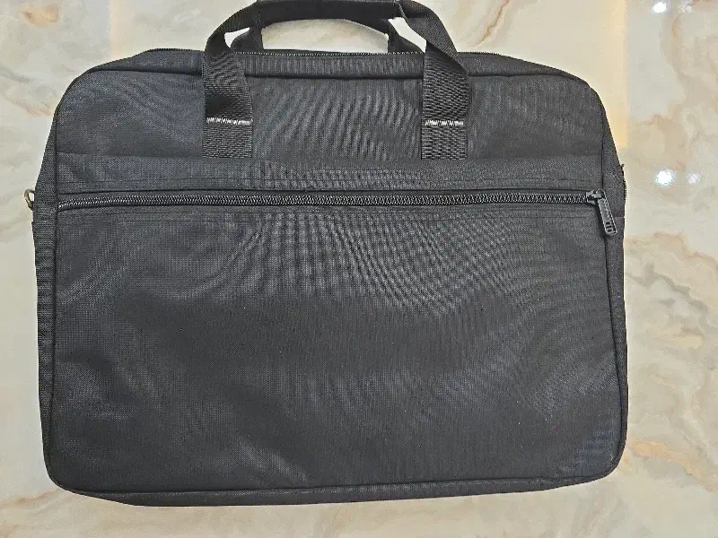 کیف لپ تاپ برزنتی|کیف، کفش، کمربند|سمنان, |دیوار