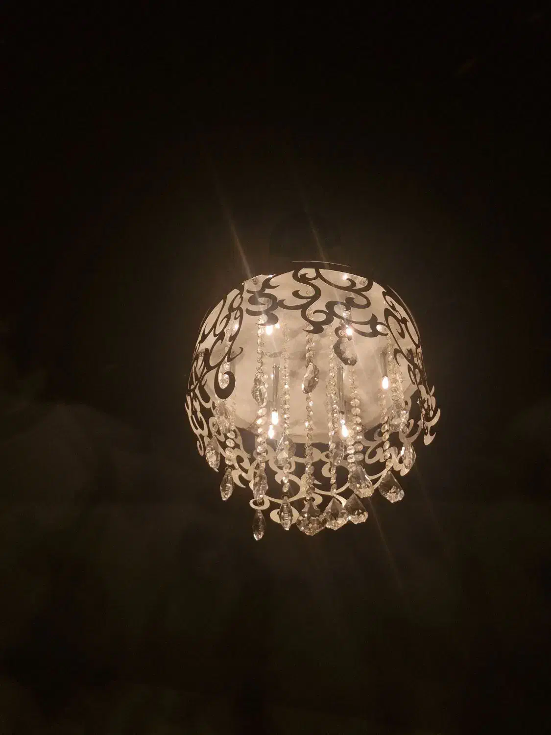 لوستر سقفی بسیار شیک|لوستر و چراغ آویز|پرند, فاز ۶|دیوار