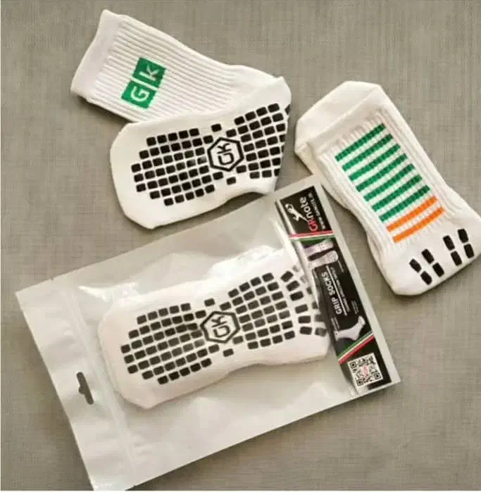 تولید و پخش انواع جوراب استپدار و اسپرت وساق|تجهیزات ورزشی|مشهد, جاهد شهر|دیوار