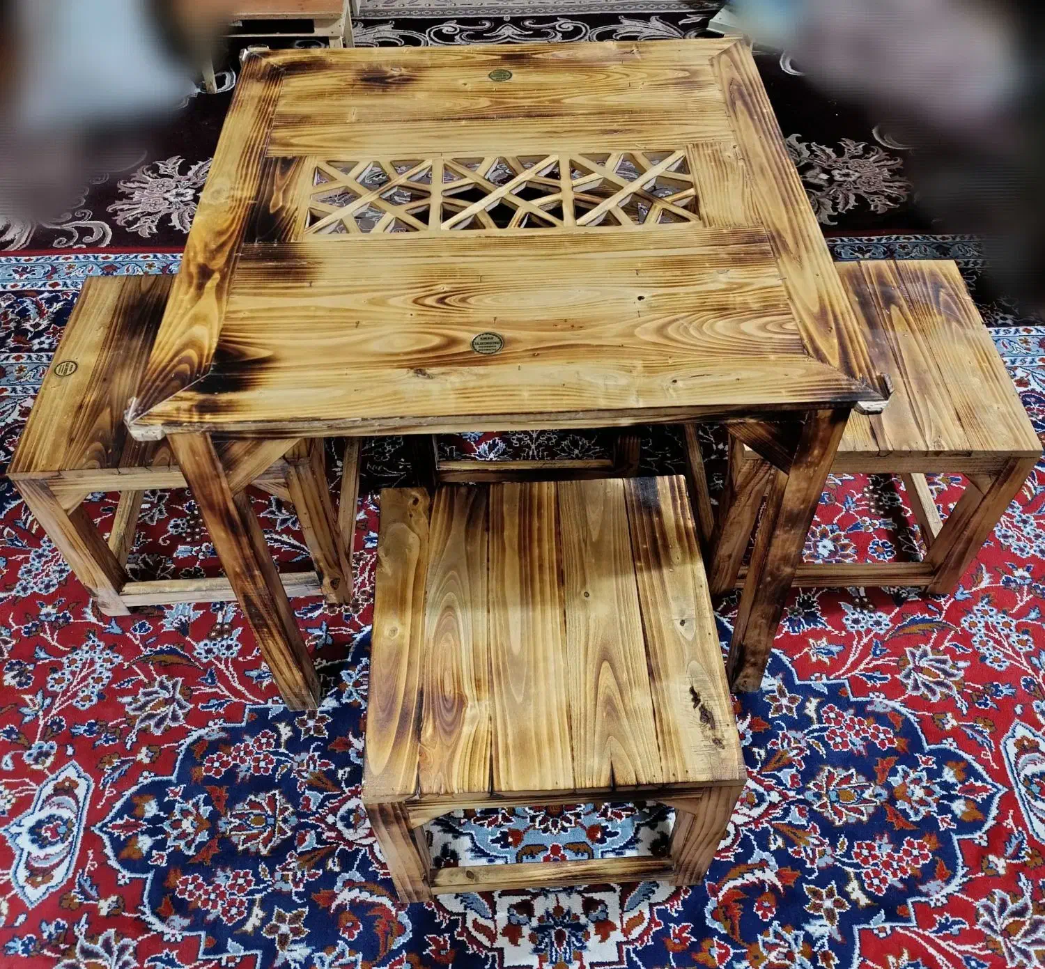 میز با 4صندلی|میز و صندلی غذاخوری|تربت‌حیدریه, حاجی یار‎|دیوار