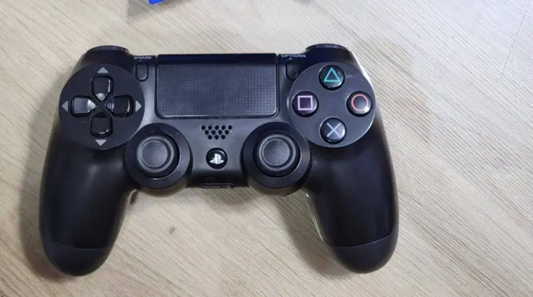کنترلر ps4 اصلی|کنسول، بازی ویدئویی و آنلاین|قرچک, شهرک طلائیه|دیوار