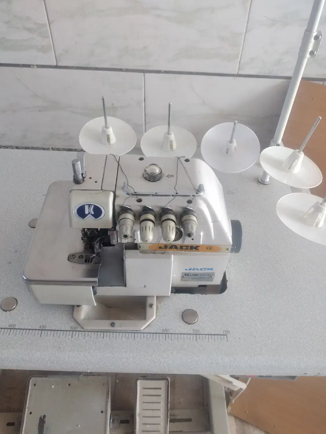 چرخ سردوز|چرخ خیاطی و ریسندگی|کمیجان, |دیوار