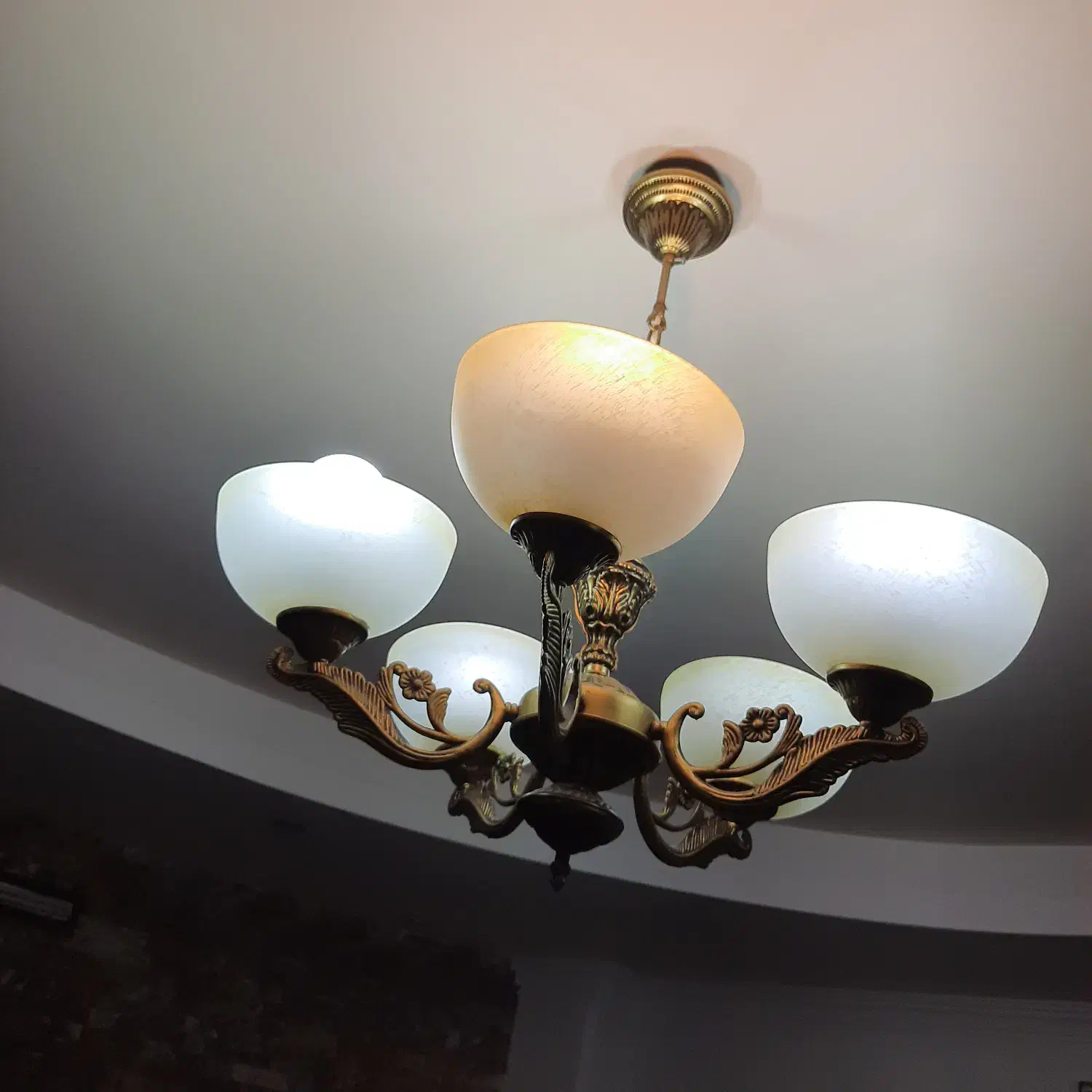 لوستر درحد نو|لوستر و چراغ آویز|کرمان, |دیوار