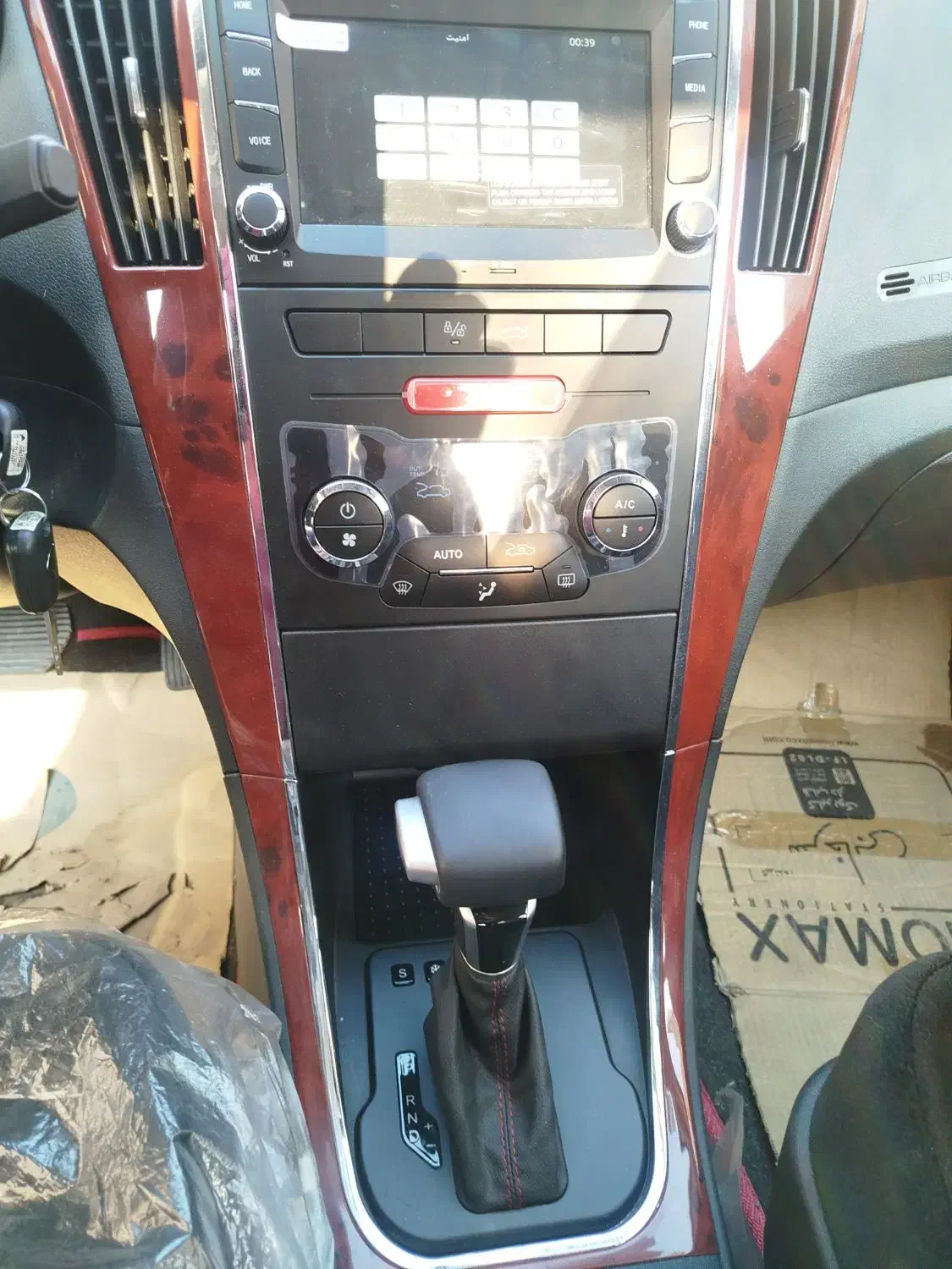 دنا پلاس توربو اتوماتیک|خودرو سواری و وانت|شیراز, بریجستون|دیوار