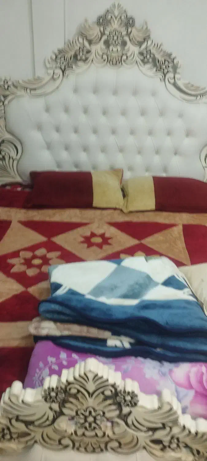 سرویس خواب|تخت و سرویس خواب|مشهد, هنرور|دیوار