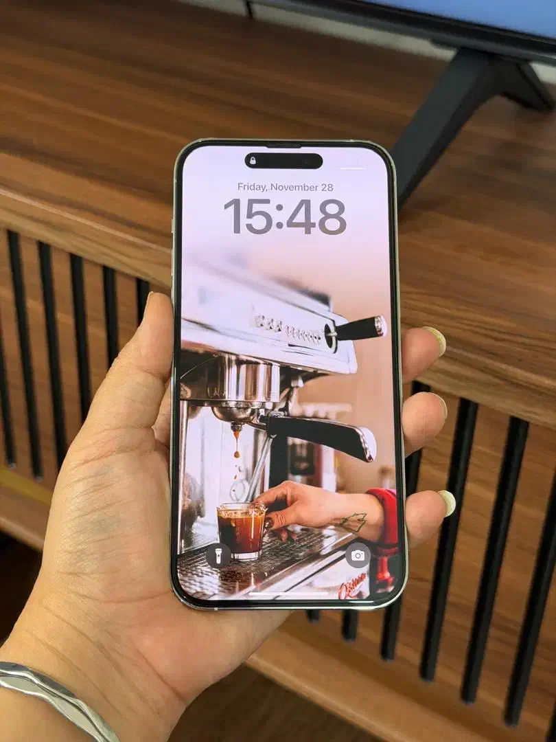 آیفون ۱۴ پرومکس|موبایل|صدرا-فارس, فاز ۱|دیوار