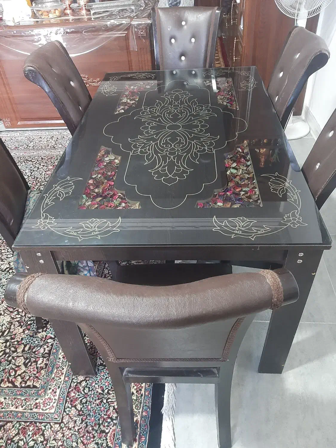 میزنهارخوری ۶نفره کاملا سالم|میز و صندلی غذاخوری|جیرفت, |دیوار