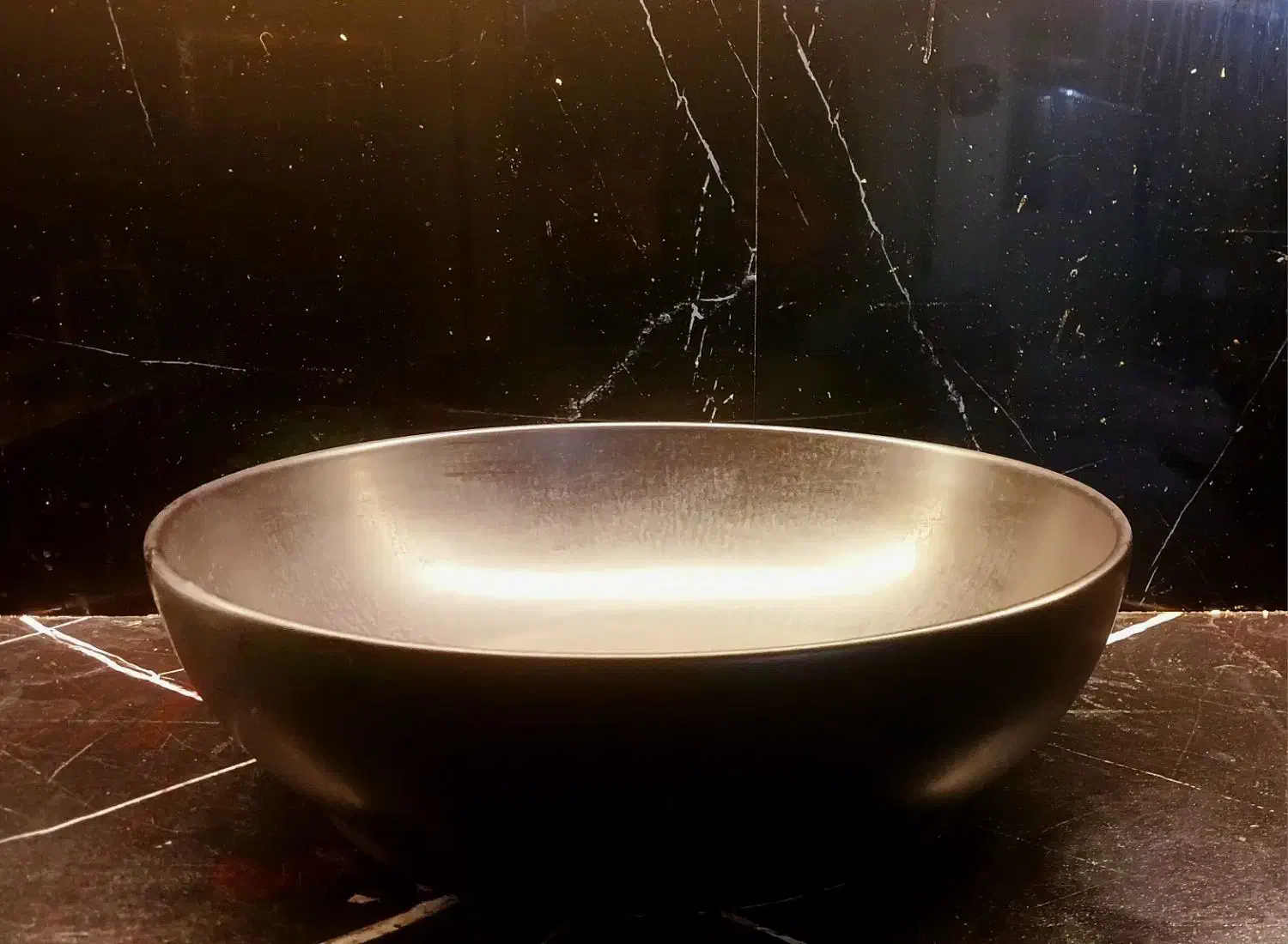 کاسه ی روشویی گرد  مشکی مات|لوازم سرویس بهداشتی|گرگان, |دیوار