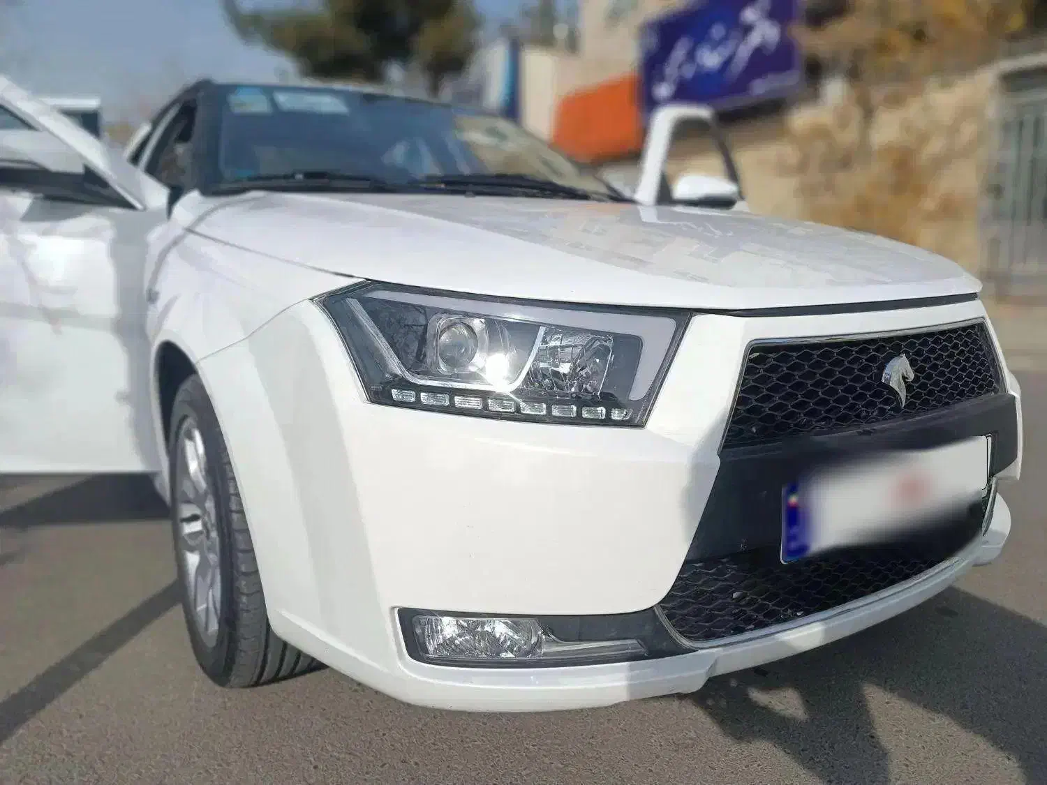 دنا پلاس توربو 6 دنده 402 فوق العاده کم کار و تمیز|خودرو سواری و وانت|مشهد, شهرک رازی (شهرک غرب)|دیوار