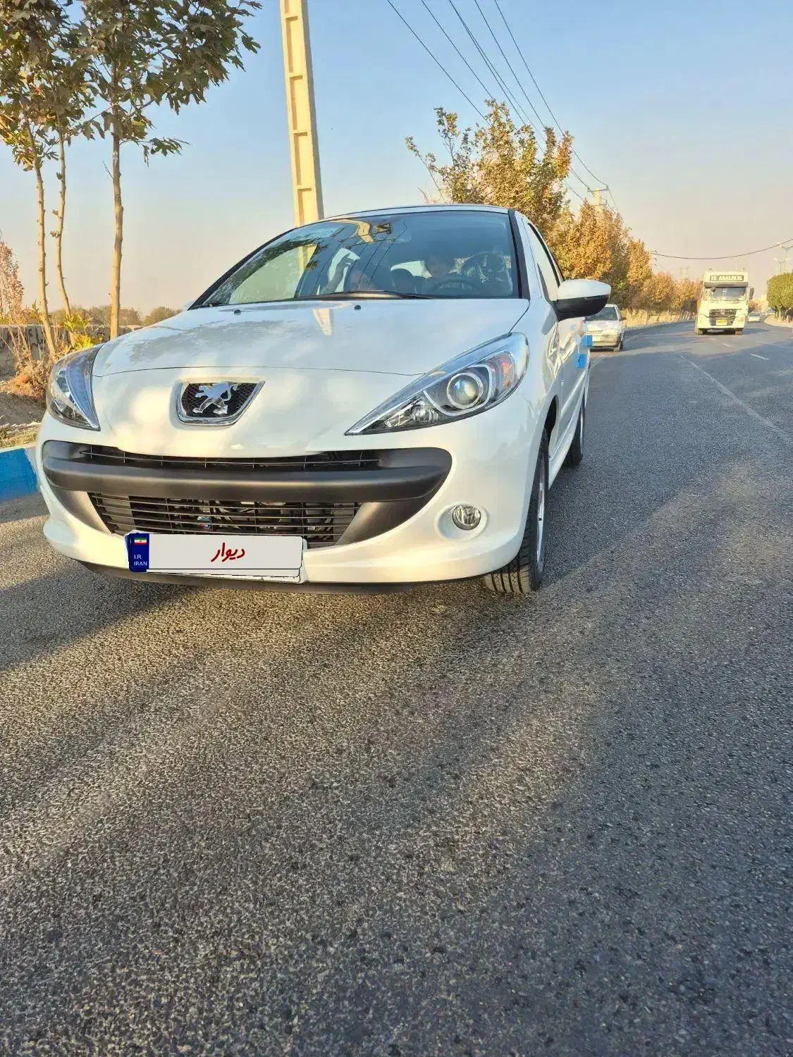 پژو ۲۰۷ tu5p خشک|خودرو سواری و وانت|شهریار, شهرک امیریه|دیوار