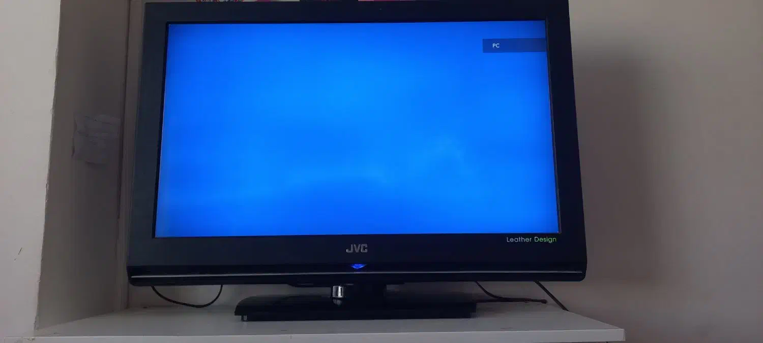 تلویزیون 32 اینچ  jVC  ژاپنی|تلویزیون و پروژکتور|قائم‌شهر, |دیوار