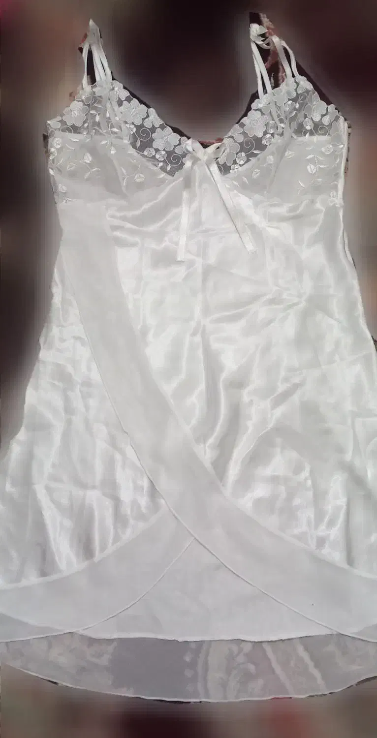 لباس خواب|لباس|نهاوند, |دیوار