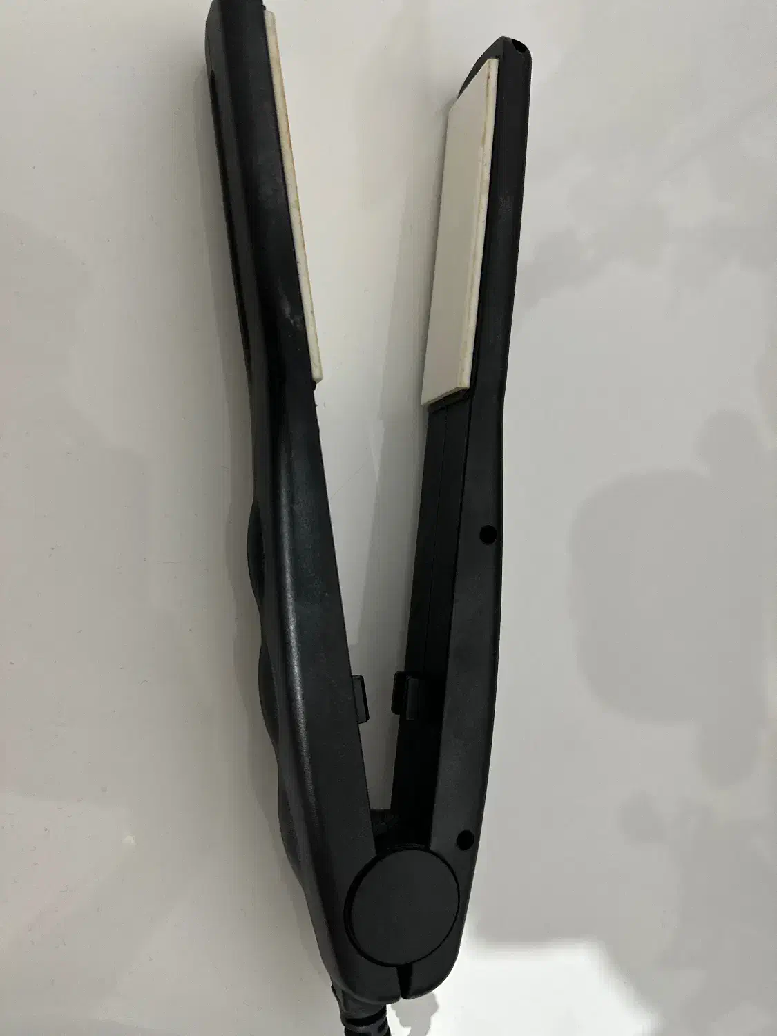 اتومو|آرایشی، بهداشتی، درمانی|رشت, لاکان|دیوار