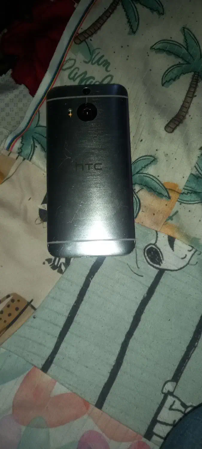 گوشی HTC one|موبایل|ری, شهادت|دیوار
