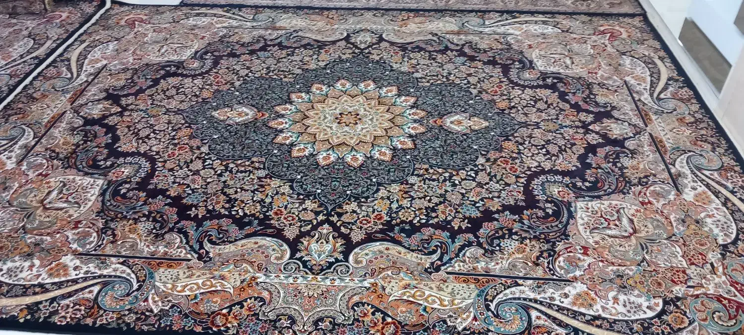 فروش 4 عدد فرش 12 متری (700 شانه)|فرش|شراء, |دیوار