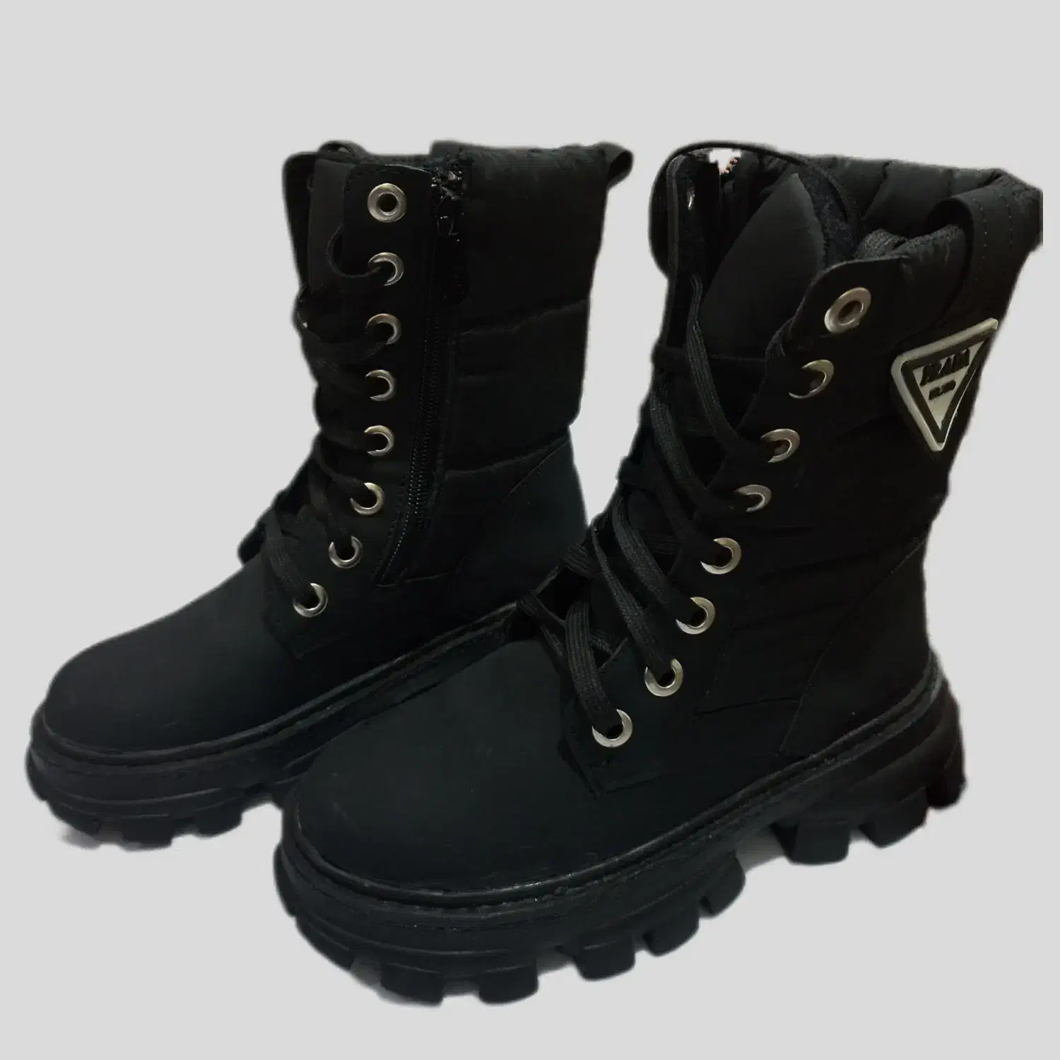 کفش بوت پسرانه|کیف، کفش، کمربند|باغستان, |دیوار