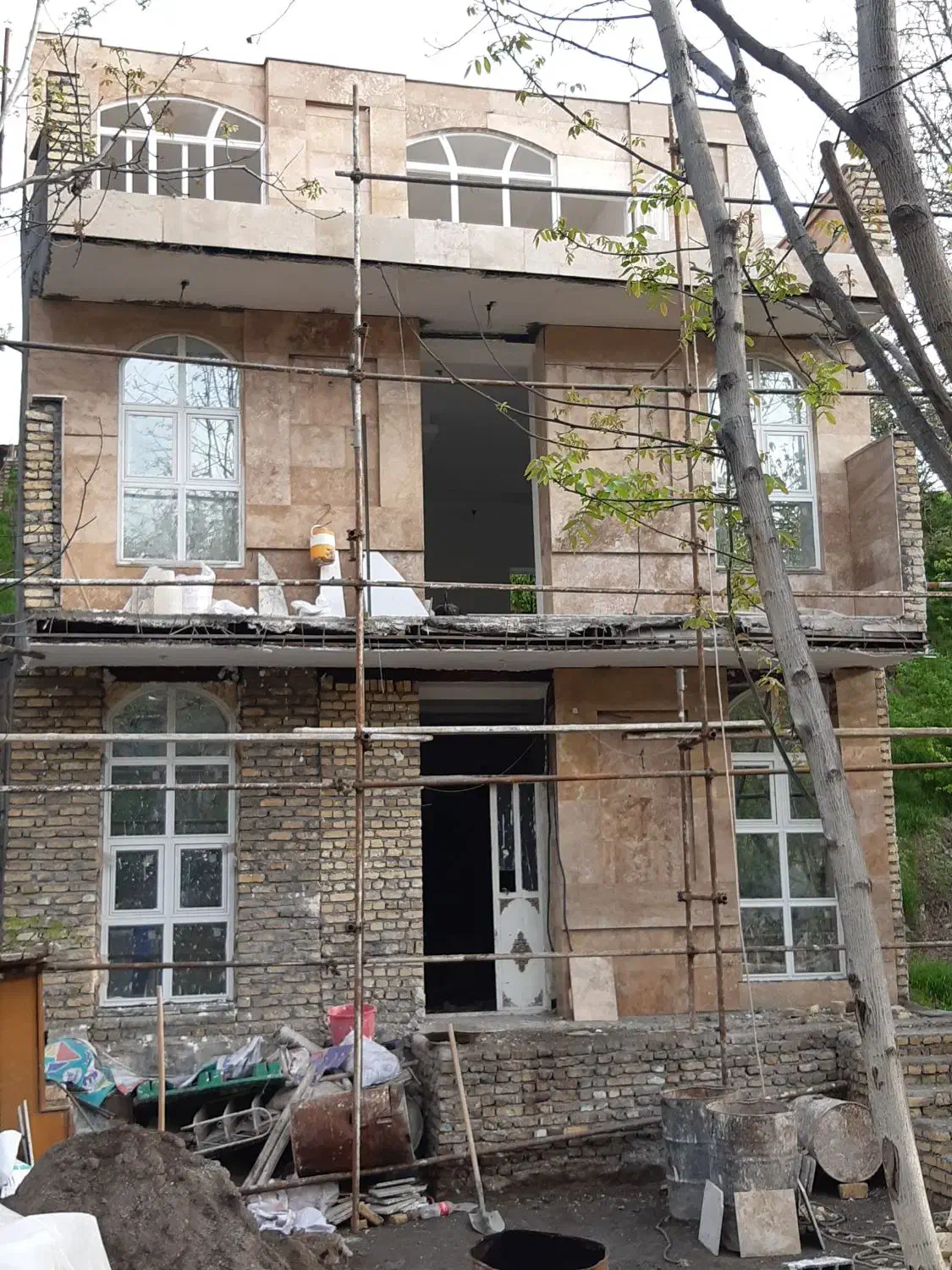 داربست|مصالح و تجهیزات ساختمان|طرقبه, |دیوار