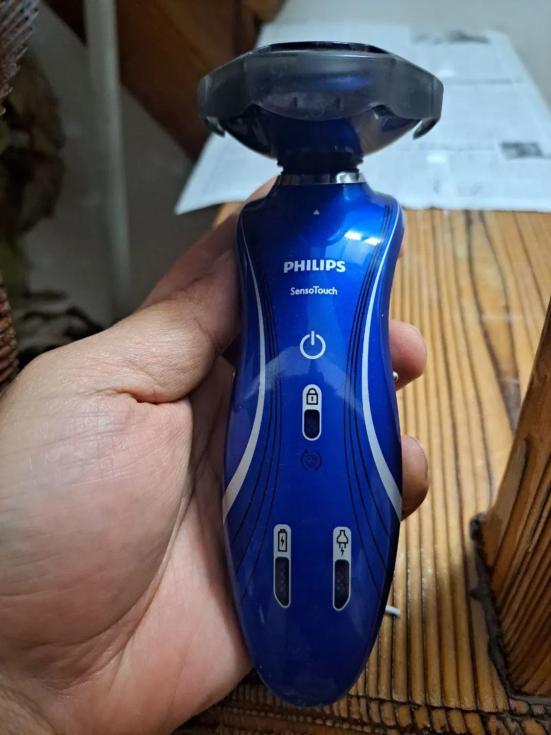 ریش تراش فیلیپس ضد آب هلندی اصل|آرایشی، بهداشتی، درمانی|لنگرود, |دیوار