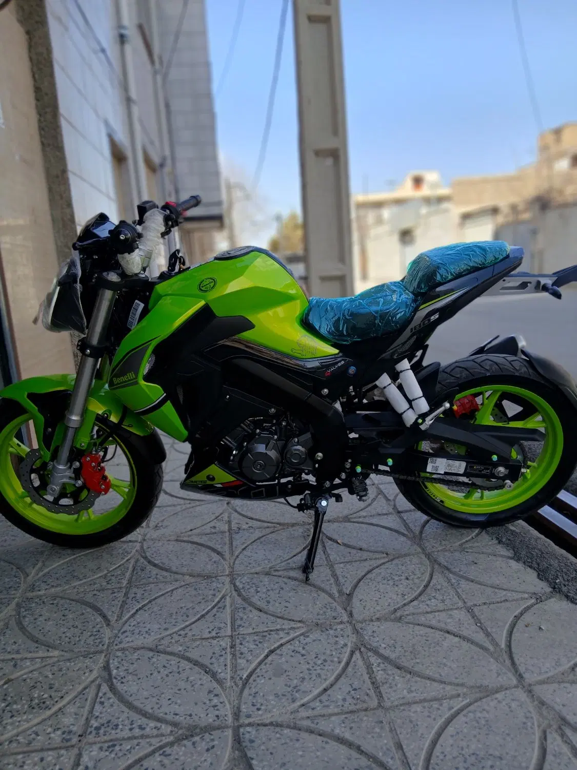 بنلی ۱۸۰s|موتورسیکلت|نهاوند, |دیوار