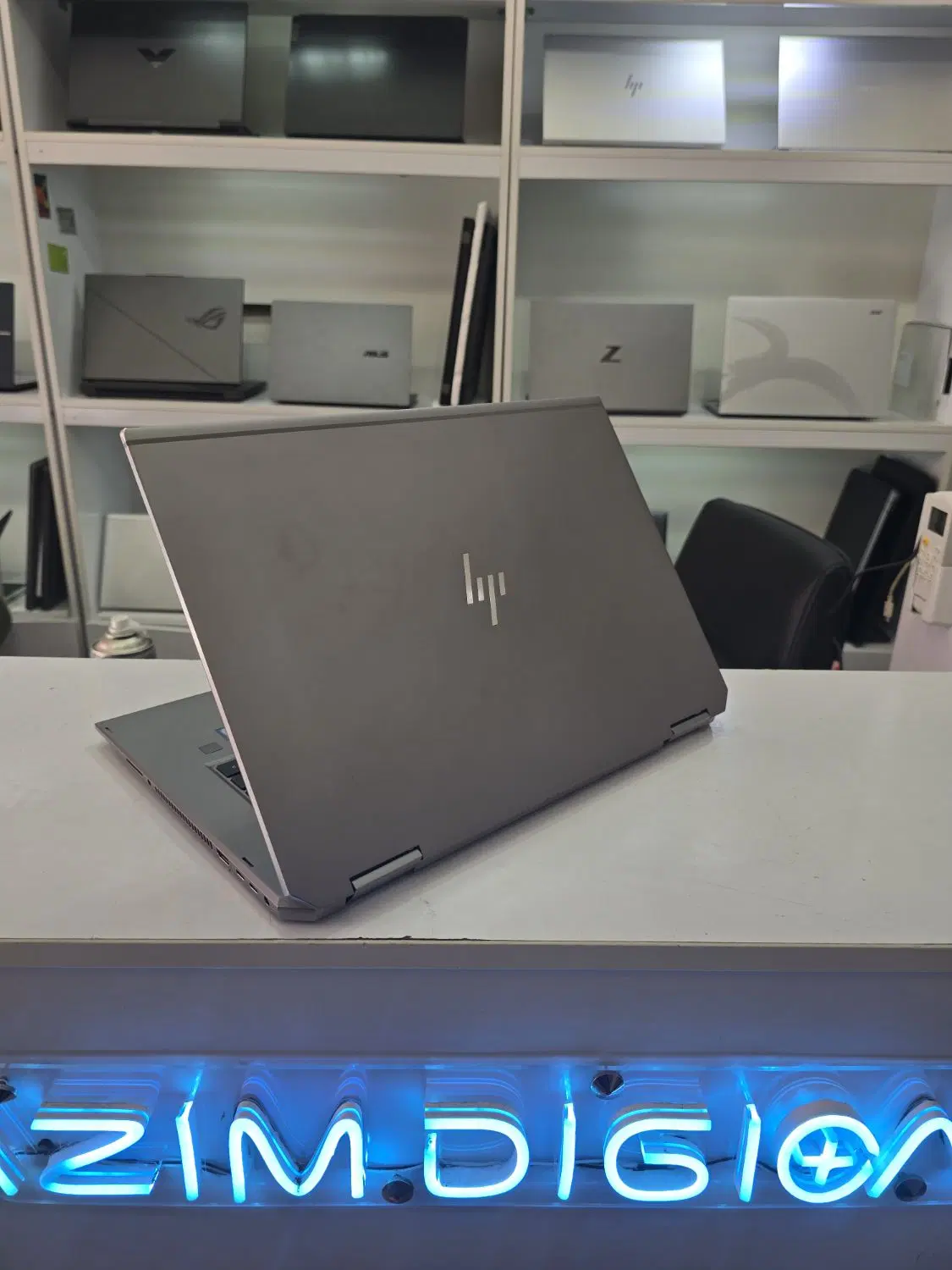 Hp zbook G5 stadio i7 P1000 4G 2k تاچ همراه قلم|رایانه همراه|رشت, دیلمان|دیوار