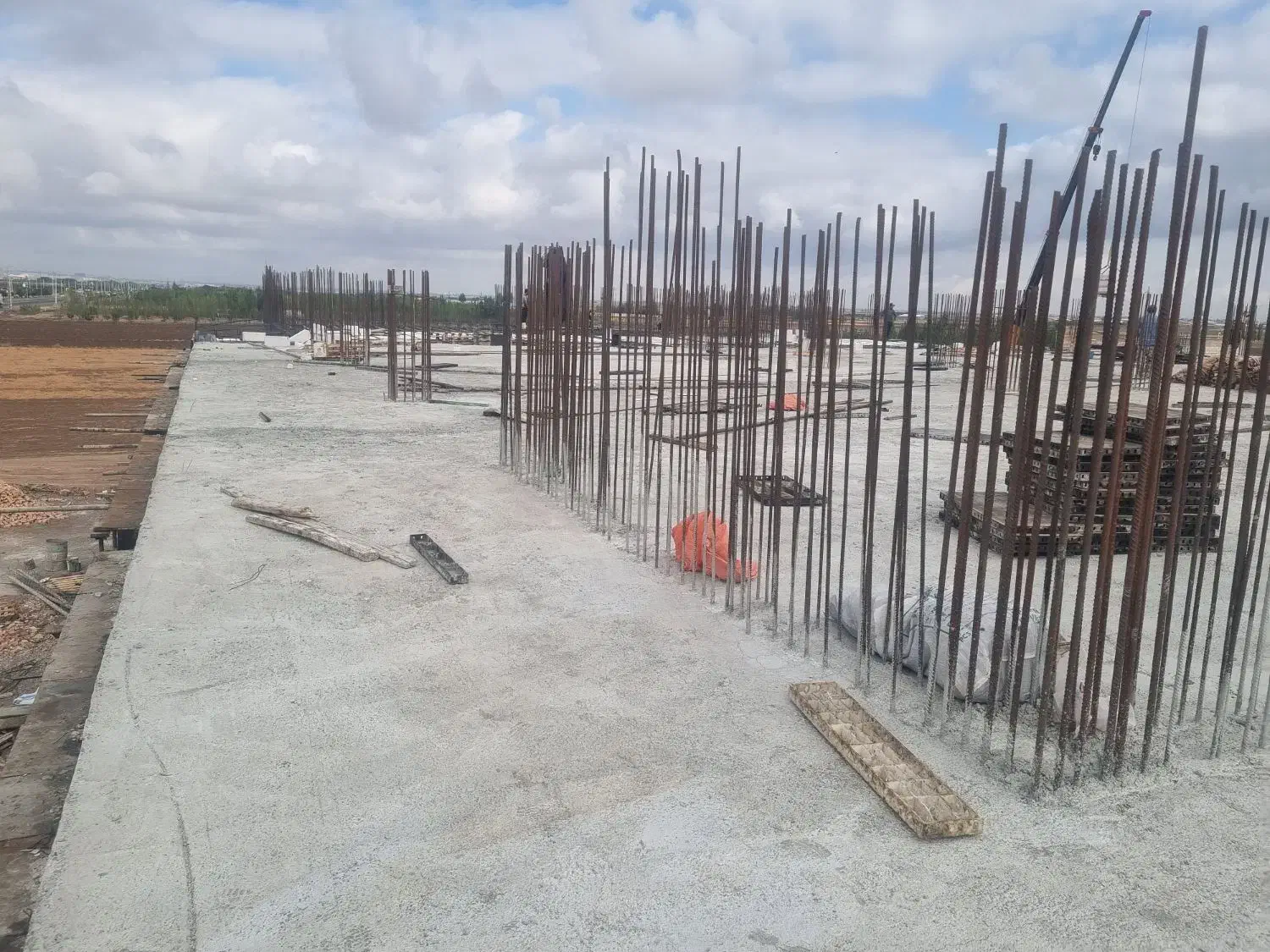 آرماتوربند و قالب بند|استخدام معماری، عمران و ساختمانی|اردبیل, |دیوار