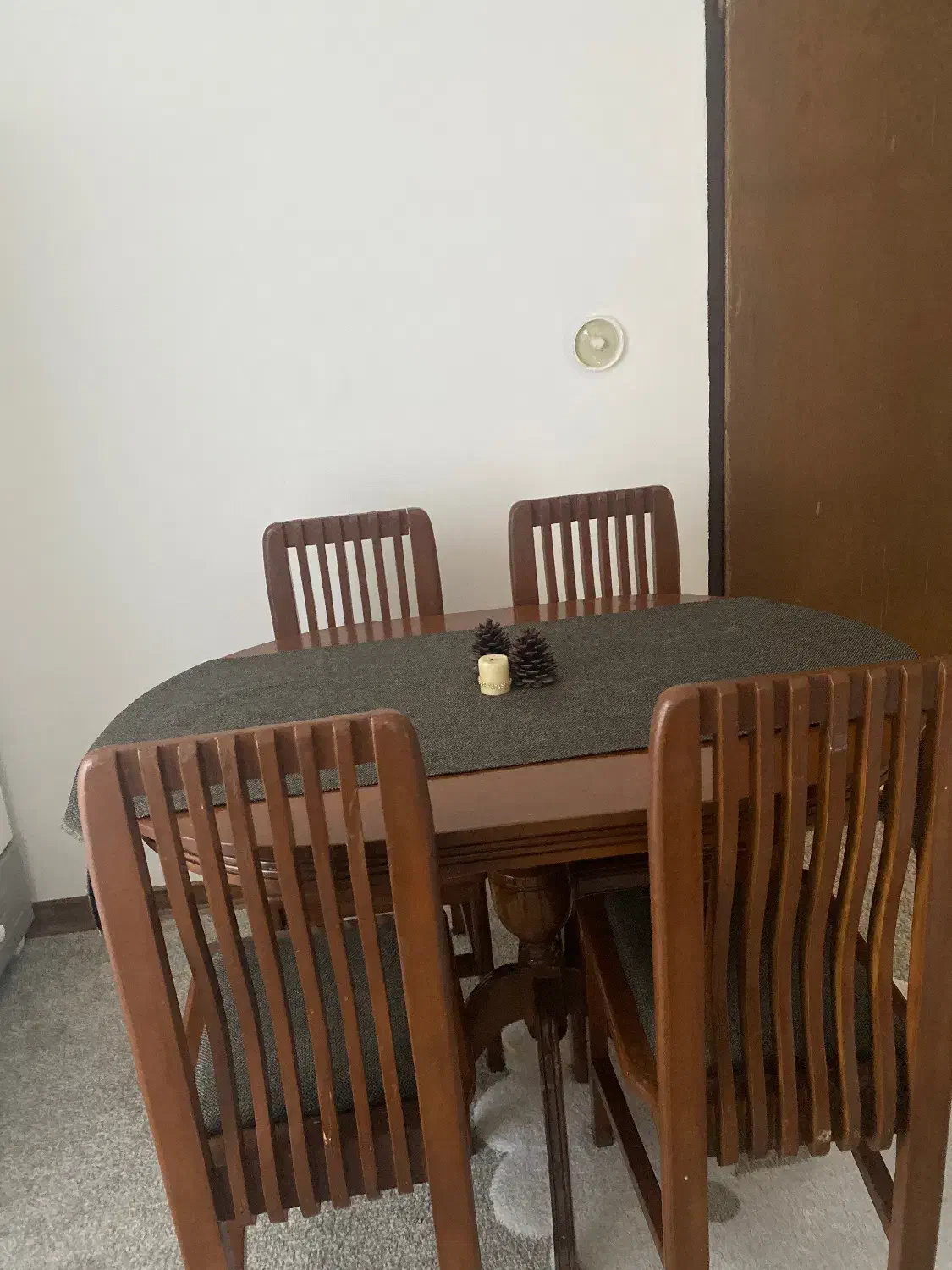 میزناهار خوری چهار نفره|میز و صندلی غذاخوری|شیروان (خراسان), |دیوار