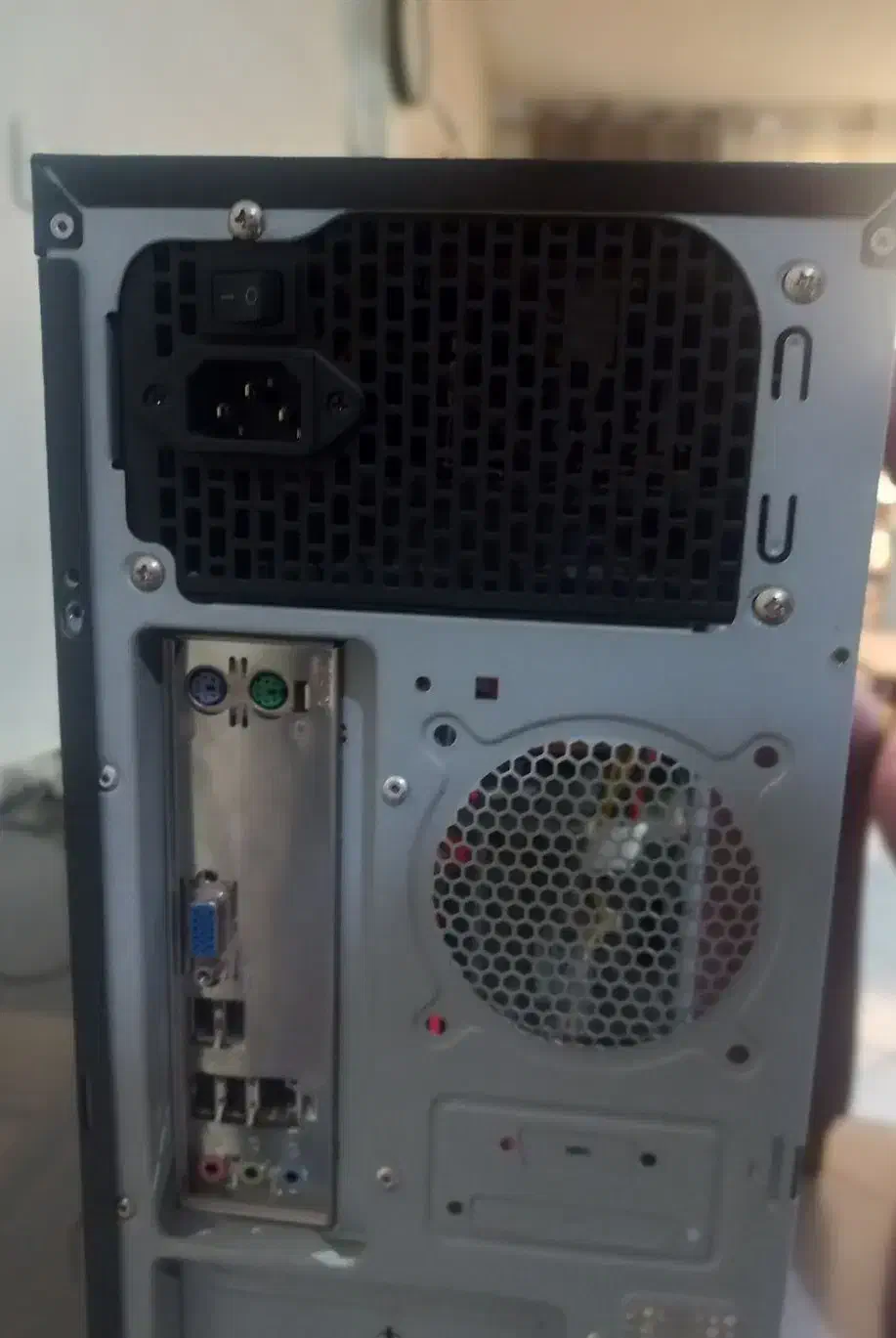 کامپیوتر|رایانه رومیزی|هشتگرد, فاز ۱ مهستان|دیوار