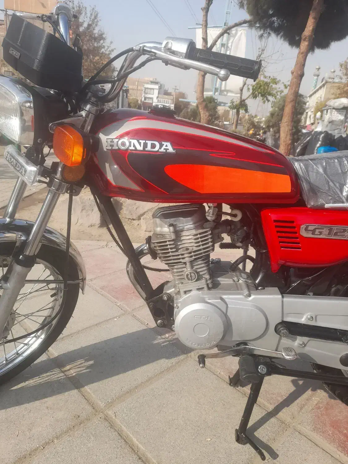 هوندا ۱۲۵ درحد مدل ۹۳|موتورسیکلت|تهران, خاک سفید|دیوار