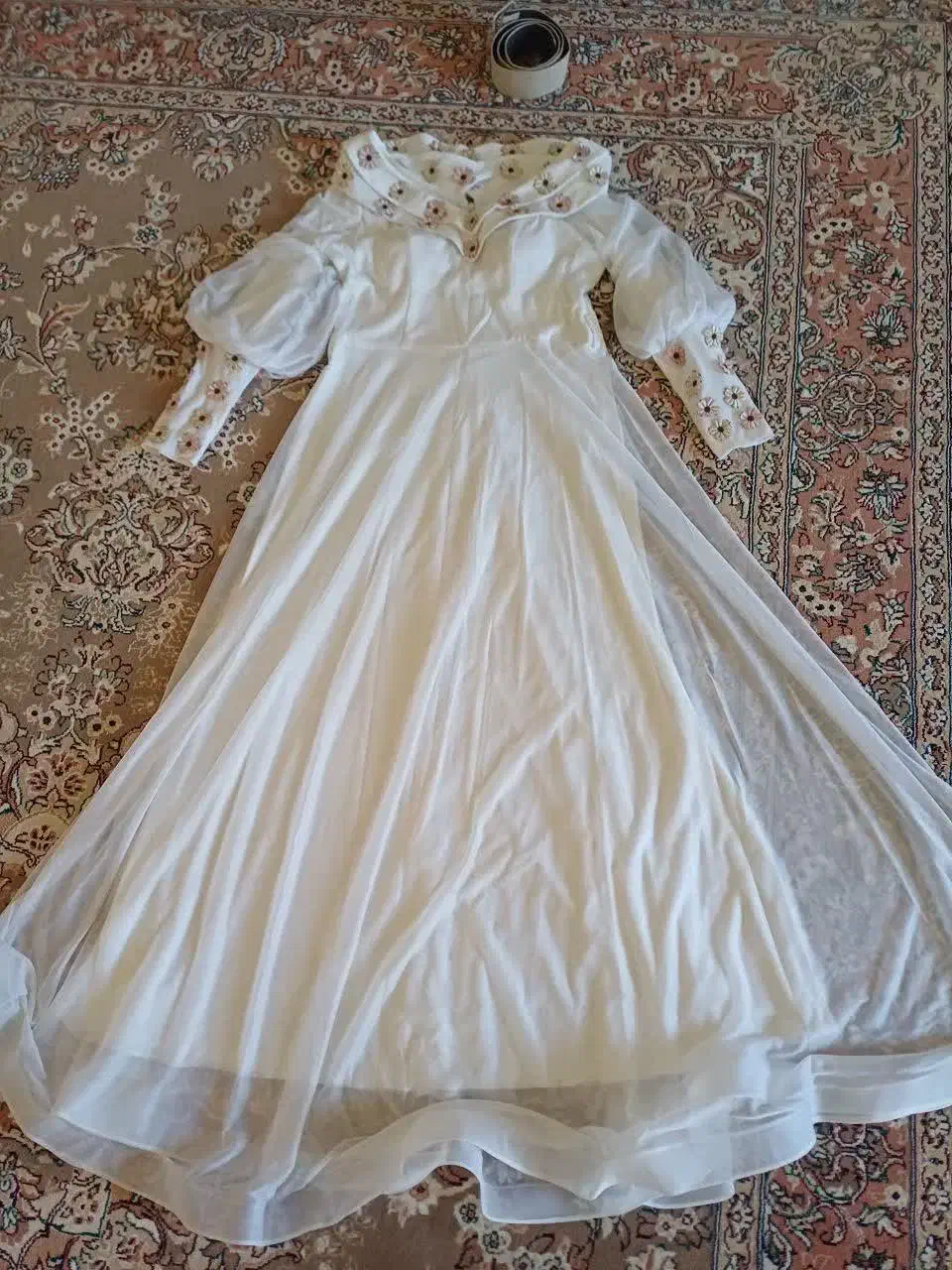 لباس مجلسی|لباس|درگزین, |دیوار