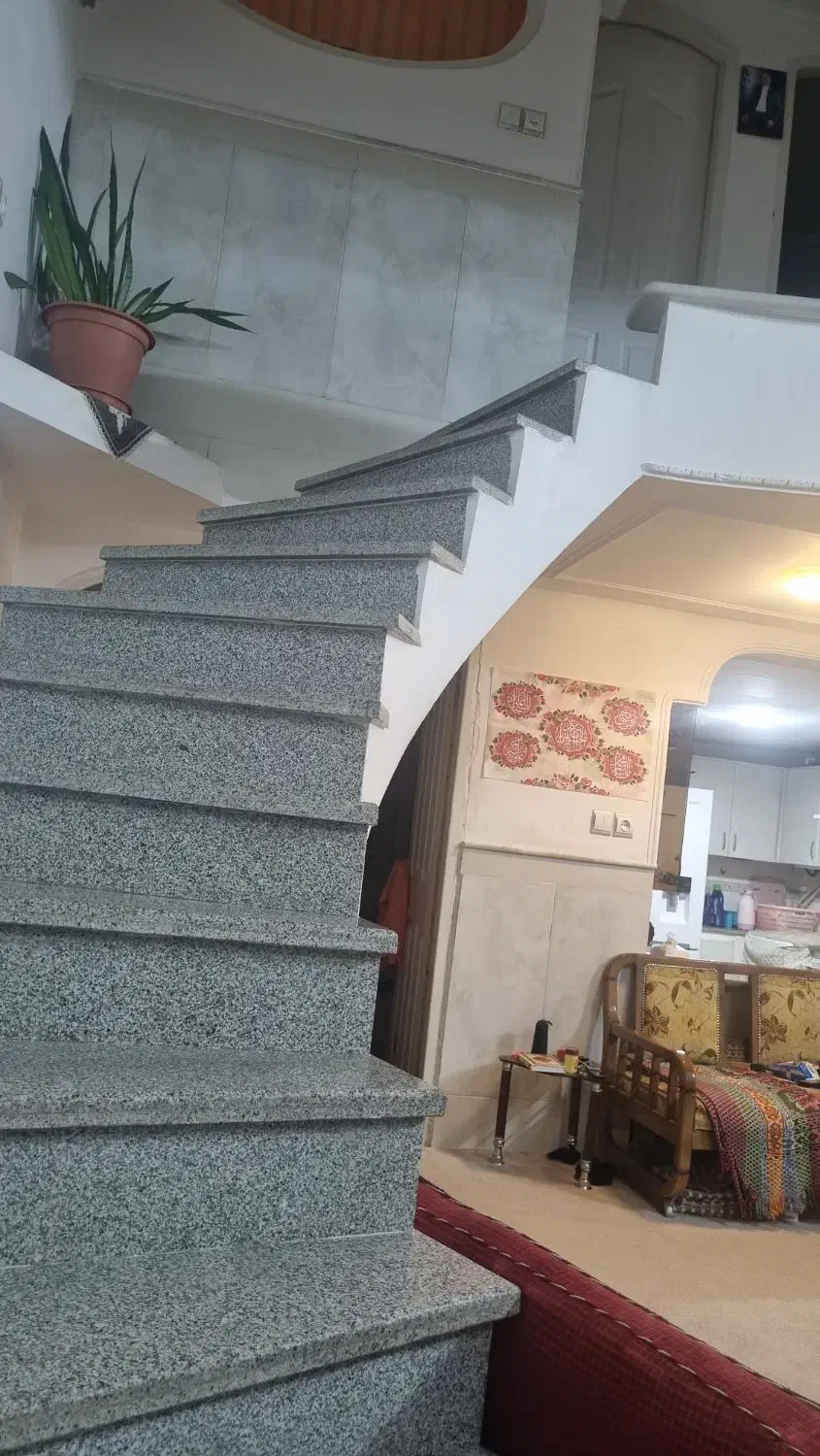 خانه ی دو طبقه ۱۲۰متری|فروش خانه و ویلا|قم, باغ کرباسی|دیوار