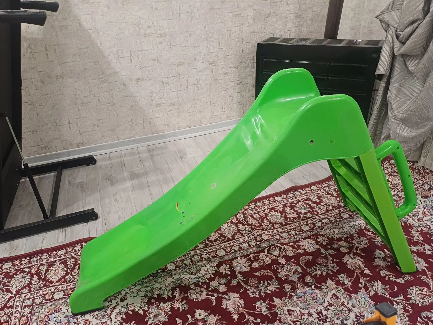 سرسره|اسباب‌بازی بچه|همدان, |دیوار