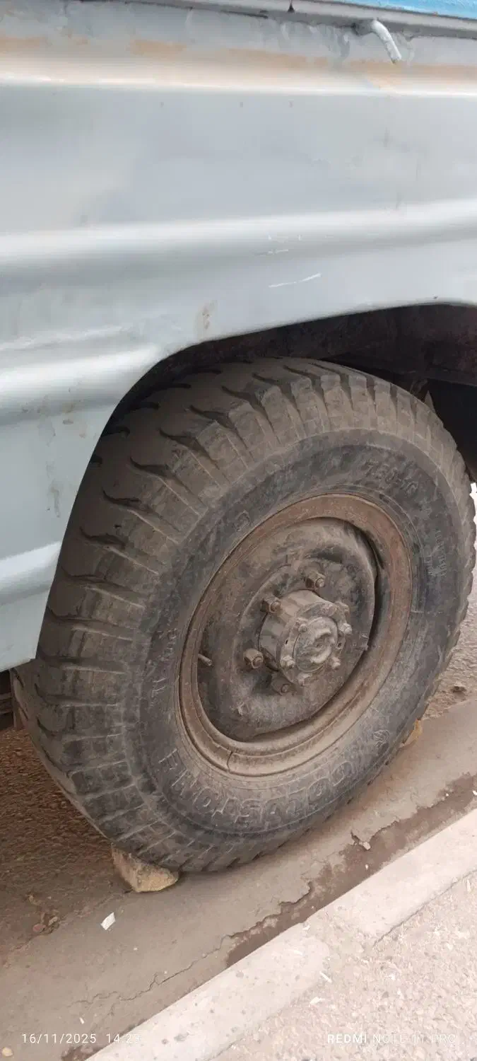 چهار حلقه رینگ و لاستیک نیسان مفت مفت|قطعات یدکی و لوازم جانبی|مشهد, ایوان|دیوار