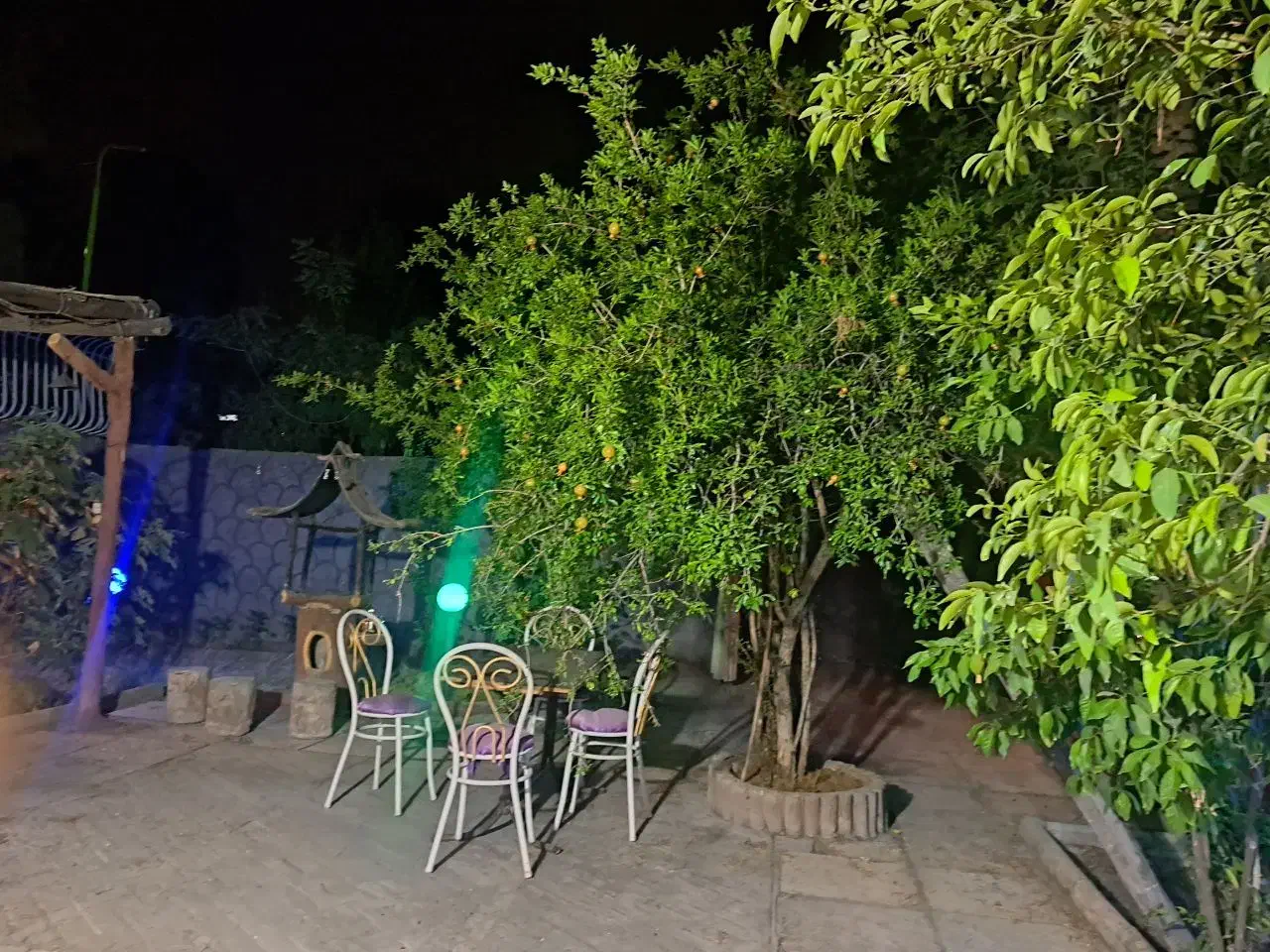 اجاره کوتاه مدت ویلایی روزانه و هفتگی|اجارهٔ کوتاه‌مدت آپارتمان و سوئیت|فولادشهر, B1|دیوار