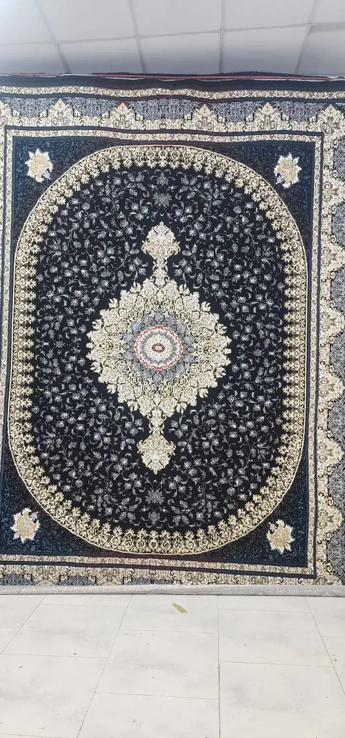 فرش مشکی|فرش|قائم‌شهر, |دیوار