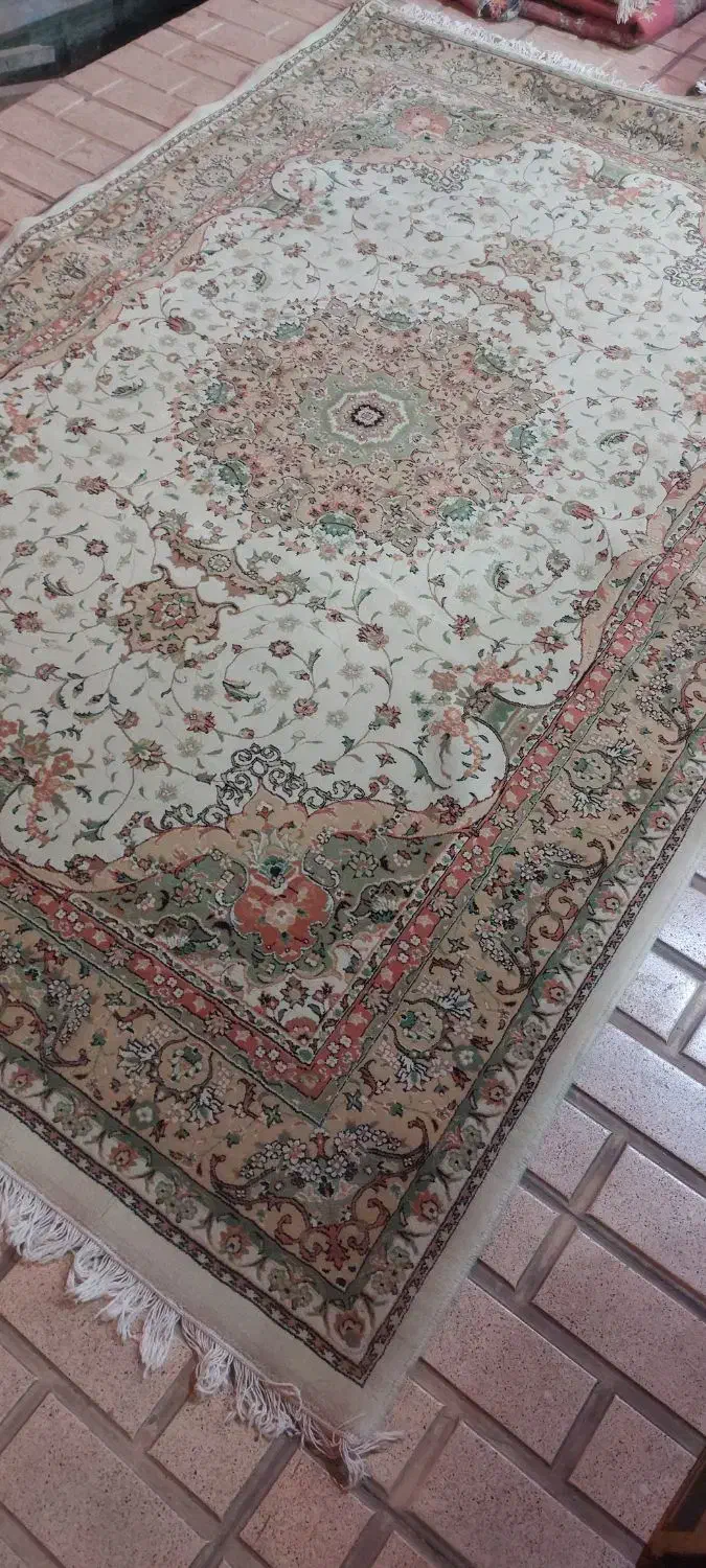 ۴ تخته فرش ۶ متری ۵۰۰ شانه تراکم ۱۲۰۰|فرش|نسیم‌شهر, |دیوار