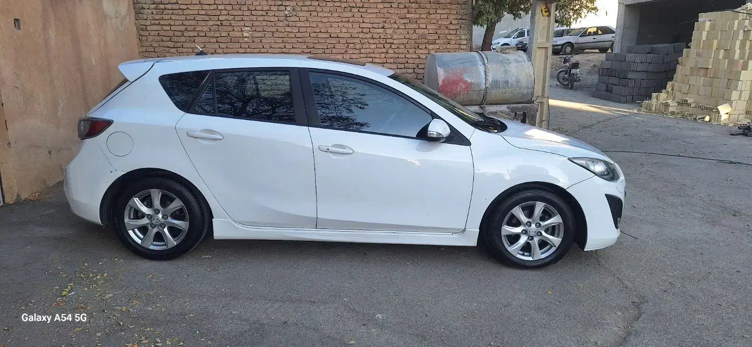 مزدا ۳ مدل ۸۹ تیپ ۳ فول ...|خودرو سواری و وانت|همدان, |دیوار