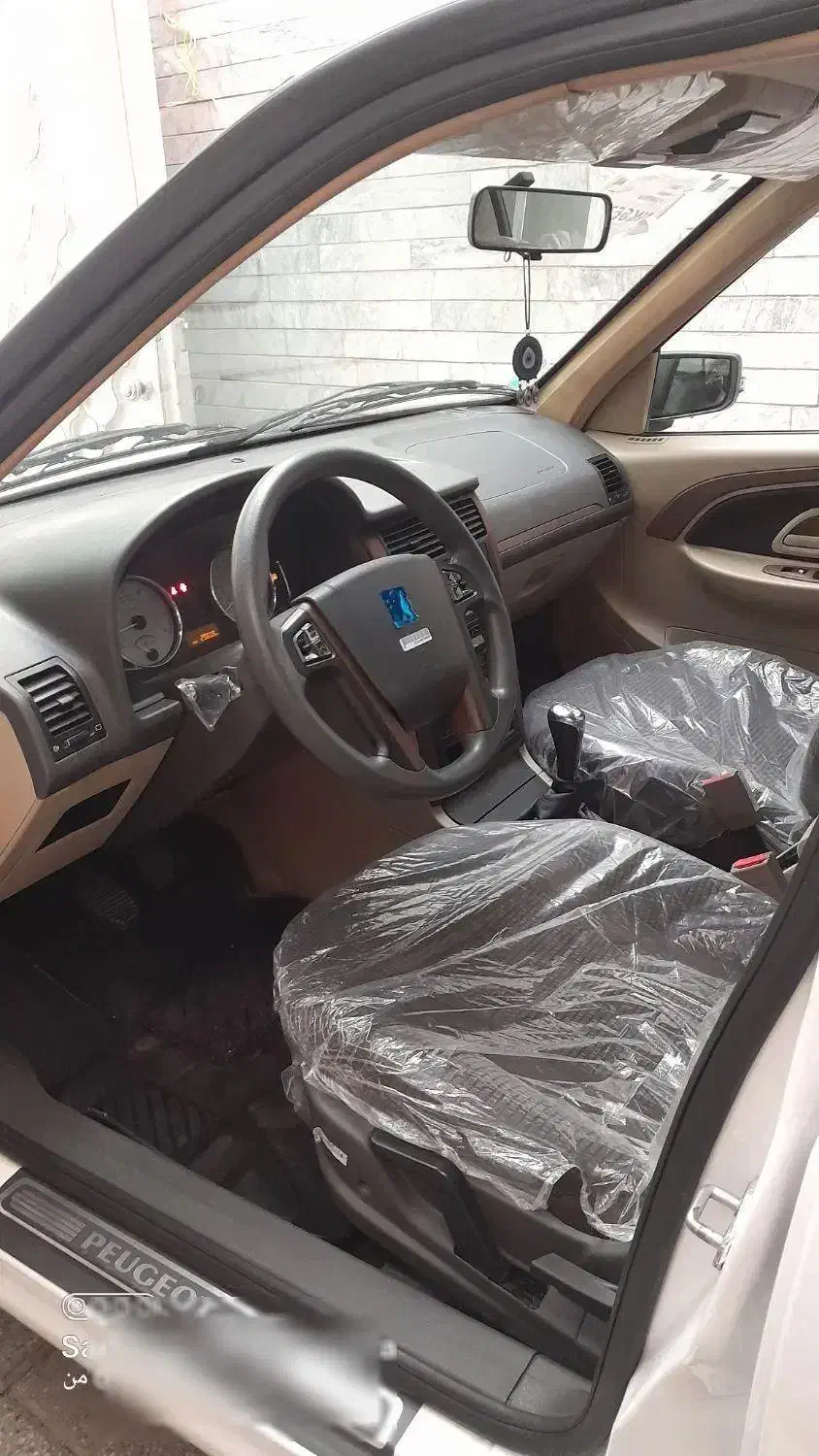 پارس ۱۴۰۱ موتور جدید کم کار بدون رنگ|خودرو سواری و وانت|بروجرد, |دیوار