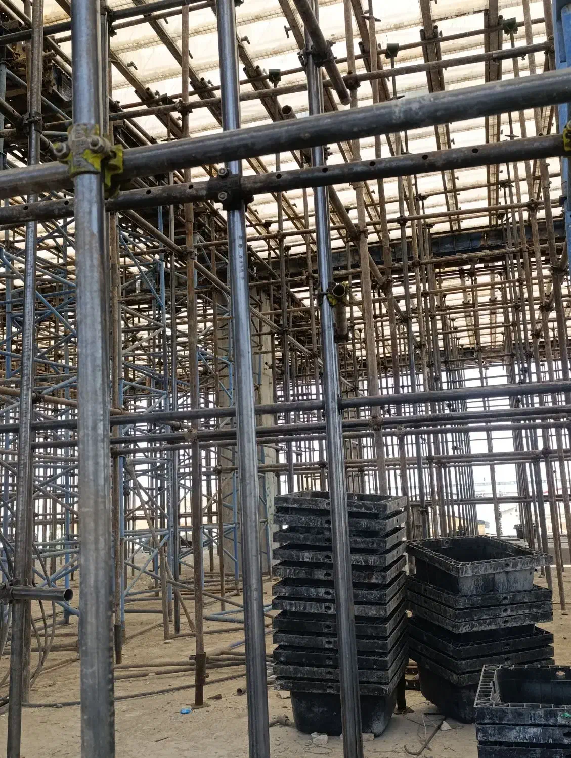 خدمات داربست|خدمات پیشه و مهارت|قم, بوستان علوی|دیوار