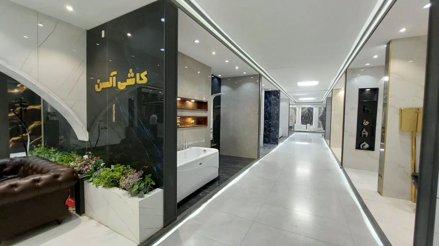 80×80 کرم / سرامیک پرسلان شیک و پرفروش|مصالح و تجهیزات ساختمان|تهران, کیانشهر|دیوار