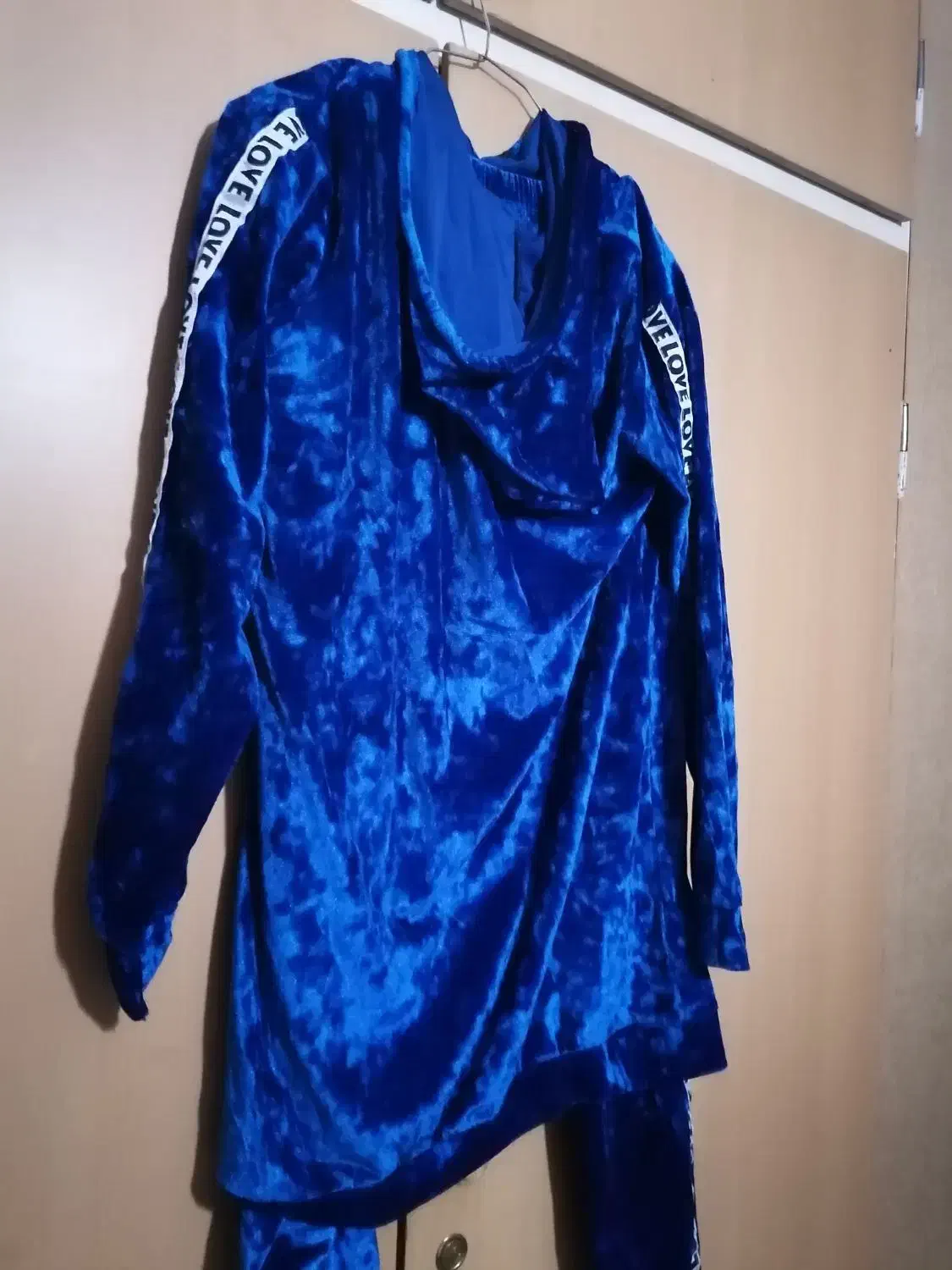 لباس|لباس|شیراز, شهرک سراج|دیوار