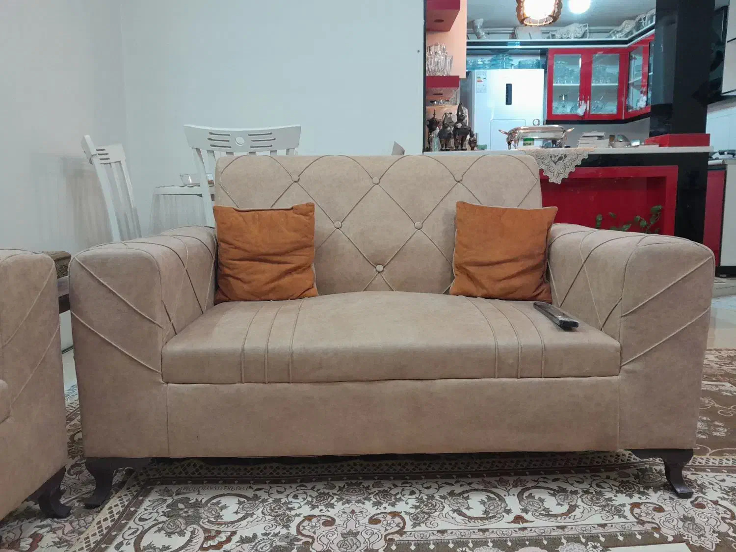 مبل و میز جلو مبلی|مبلمان خانگی و میز عسلی|تربت‌حیدریه, شهرک ولیعصر|دیوار