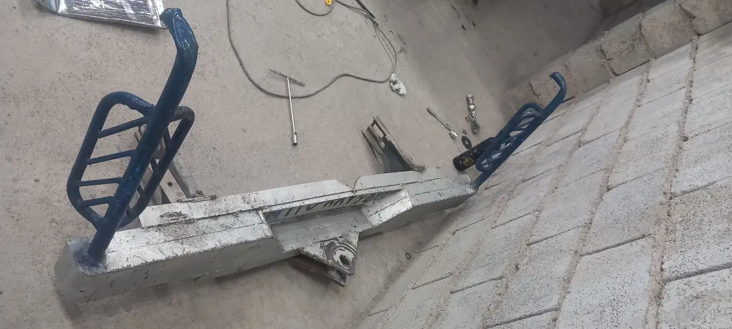 اتاق شمالی طراحی شده برای اهن کشی با گارد عقب|قطعات یدکی و لوازم جانبی|بافت, |دیوار